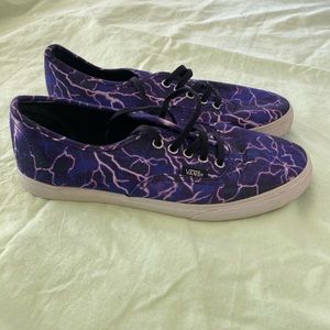 Lightning Vans